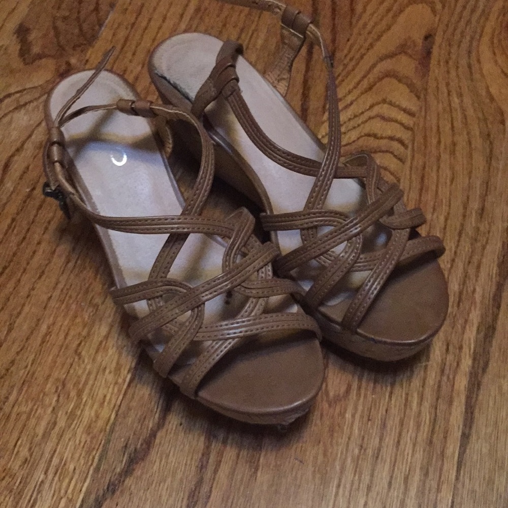 Aldo wedges